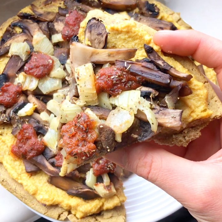 Vegan Pizza Omelette with Toppings