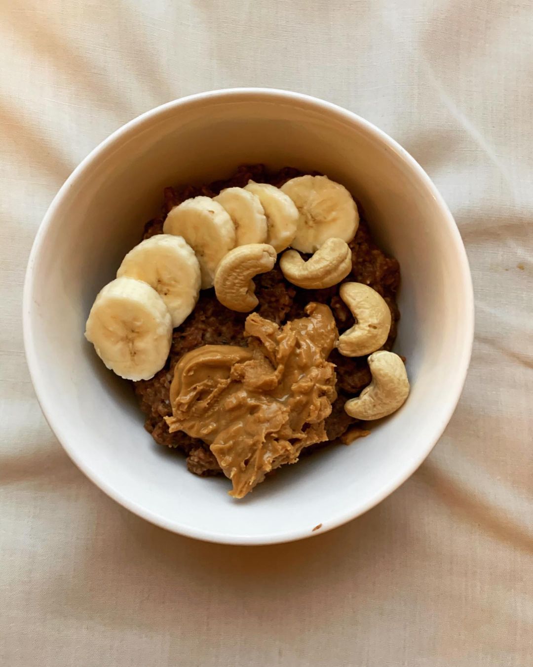 Healthy Oats Bowl with Chia Seeds and Cacao