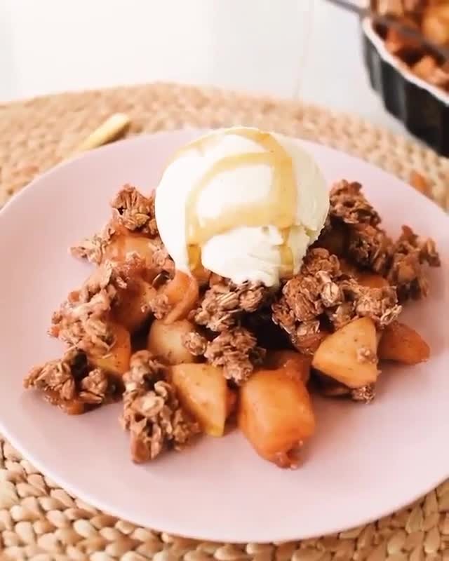 Healthy Apple Crisp
