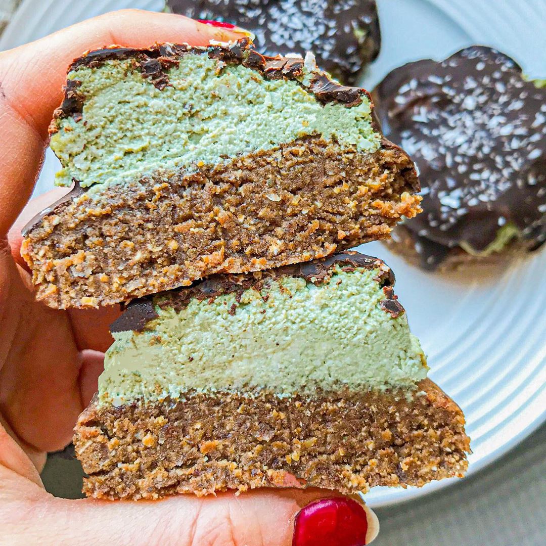 Vegan Matcha Bites with Chickpea and Cashew