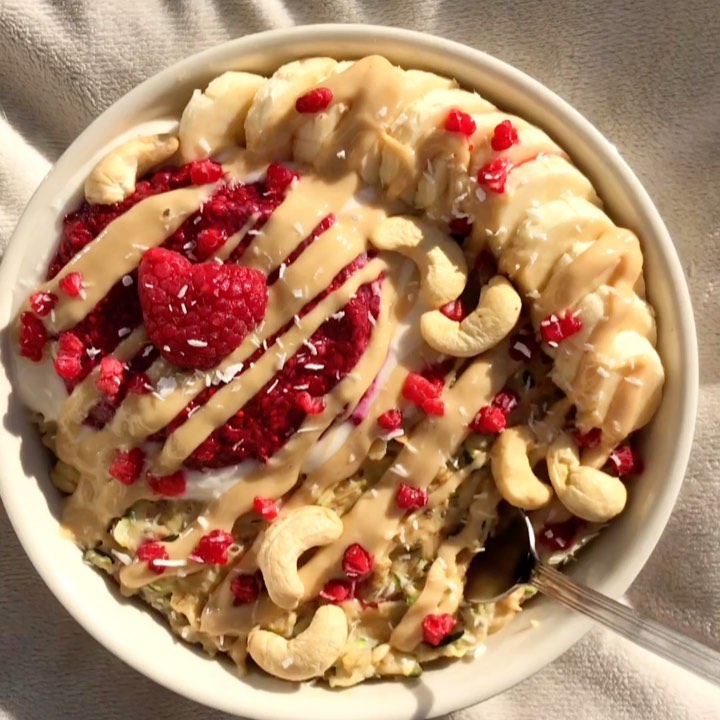 Peanut Butter Jelly Zucchini Protein Oats