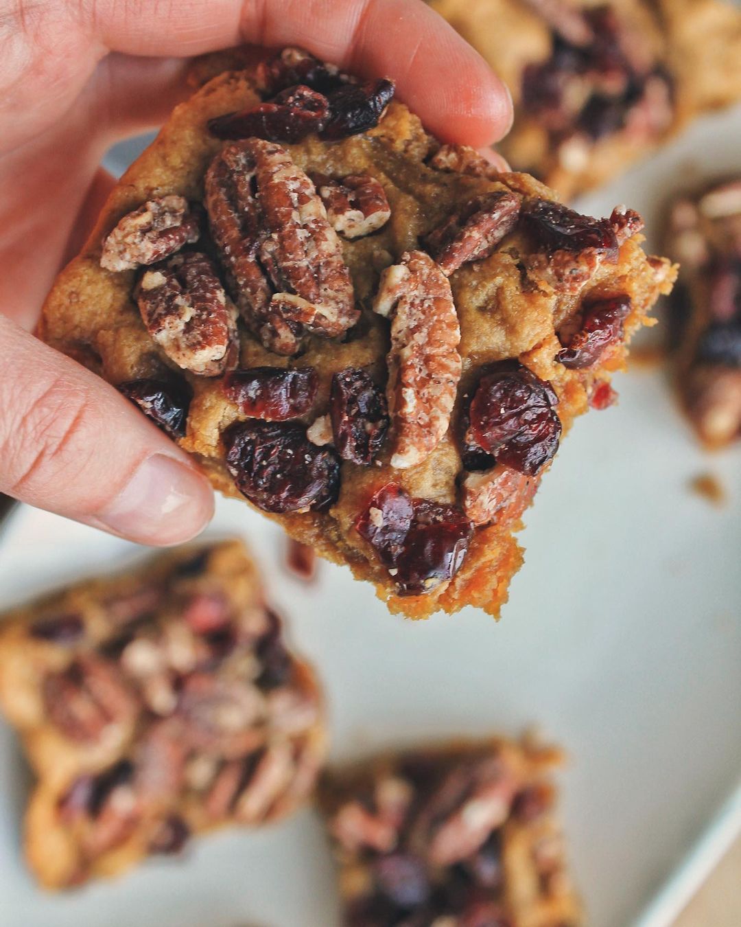 Thanksgiving Tahini Blondies