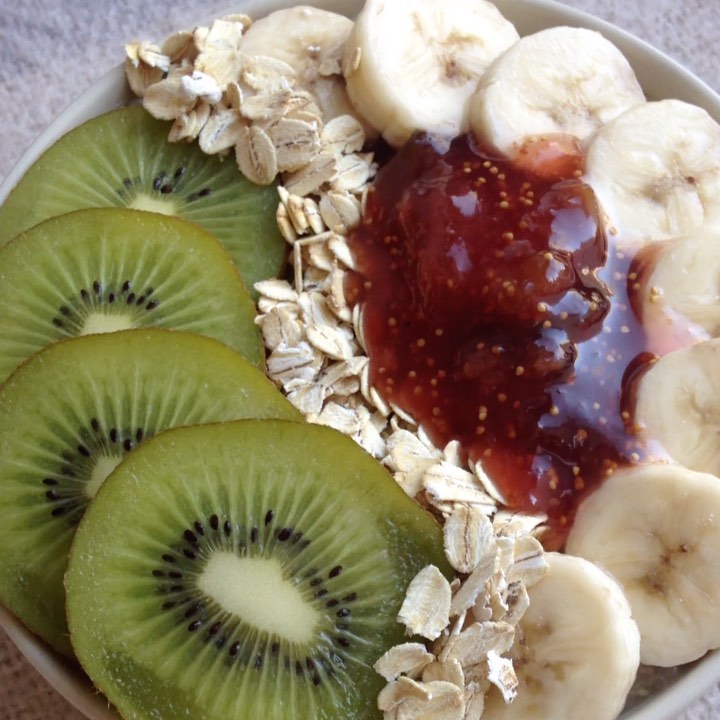 Kiwi Banana and Jam Oatmeal Bowl