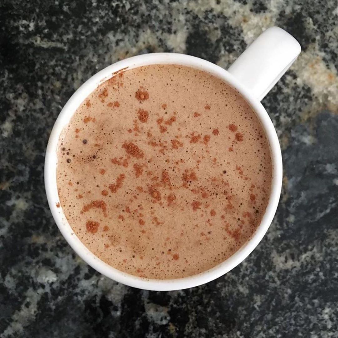 Blended Cinnamon Coffee with Collagen and Butter