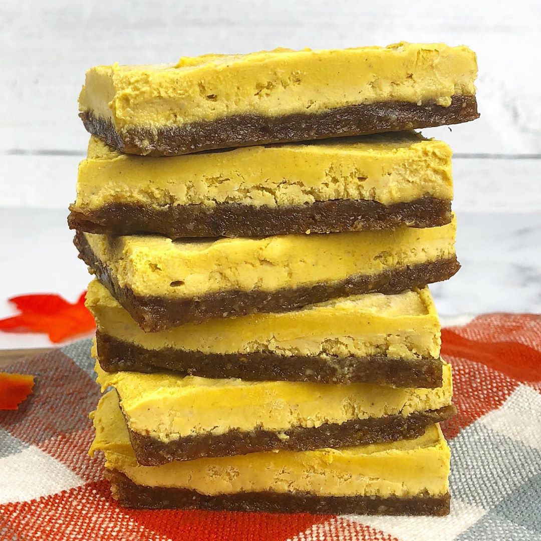 Pumpkin Cheesecake Bars