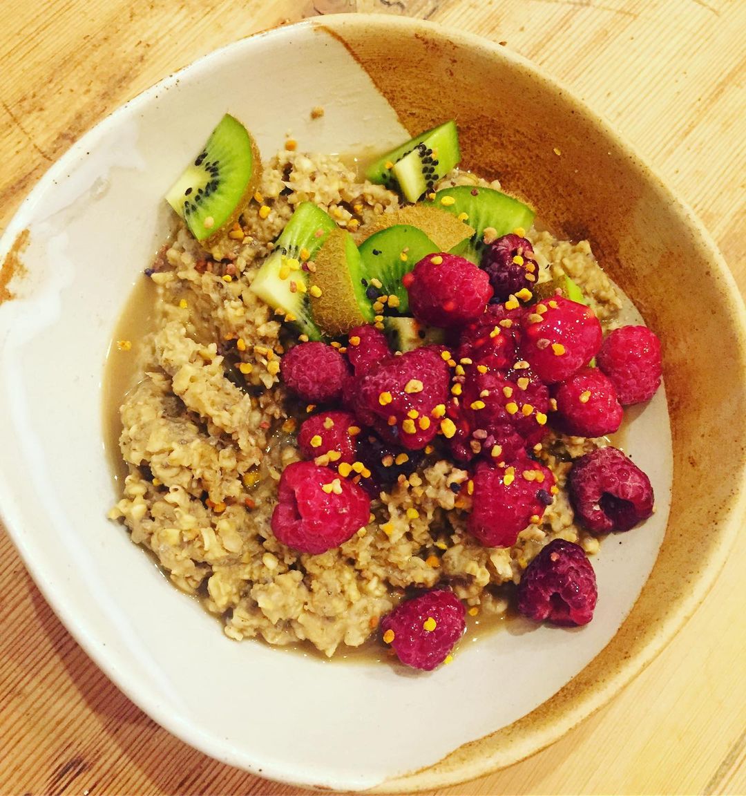 Easy Overnight Coffee Oats with Fruits and Seeds