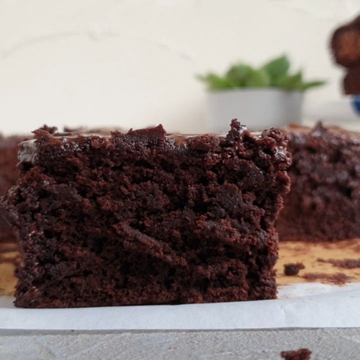 Healthy Brownies with Salted Caramel Bars