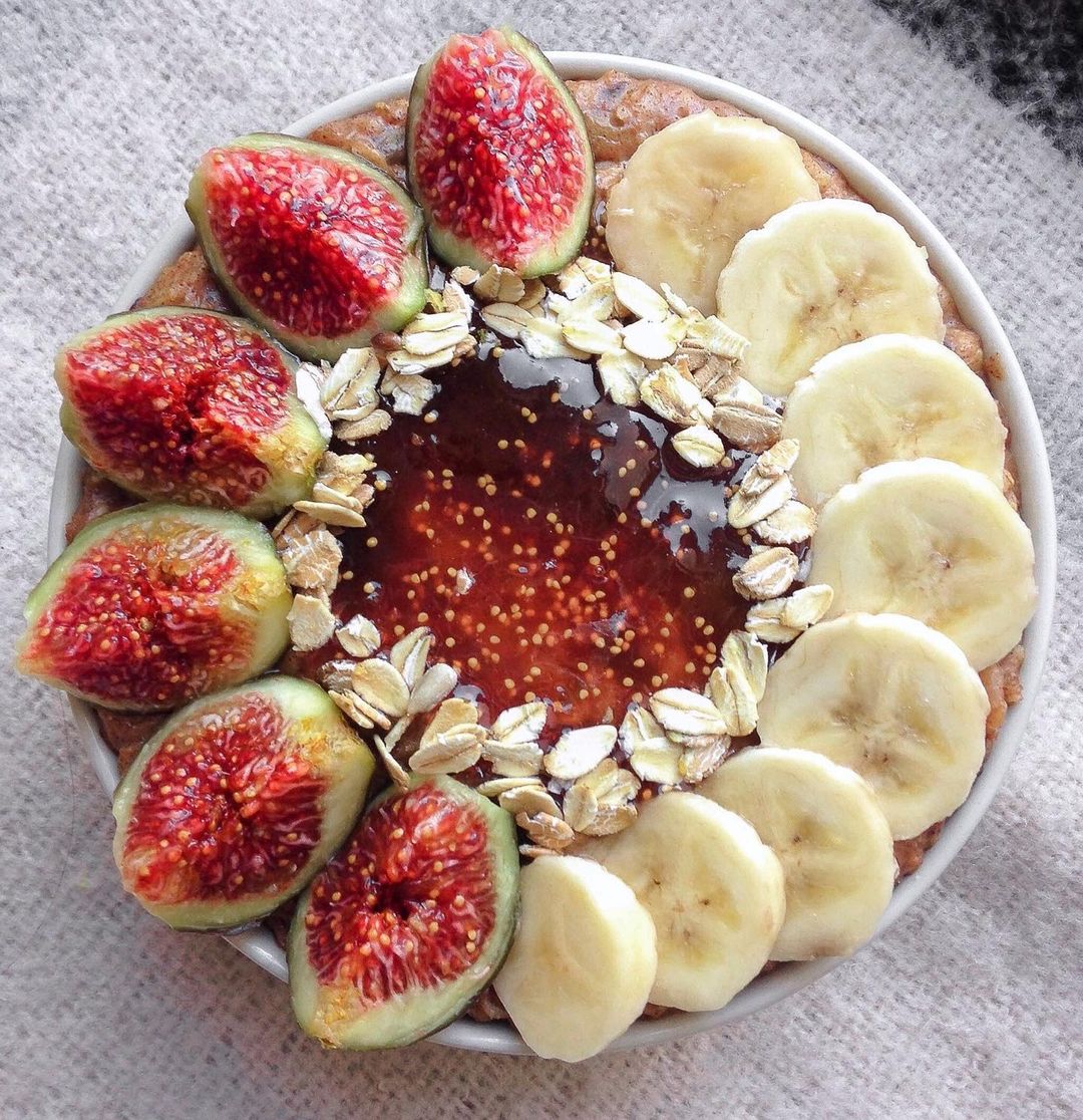 Double Fig and Banana Oatmeal