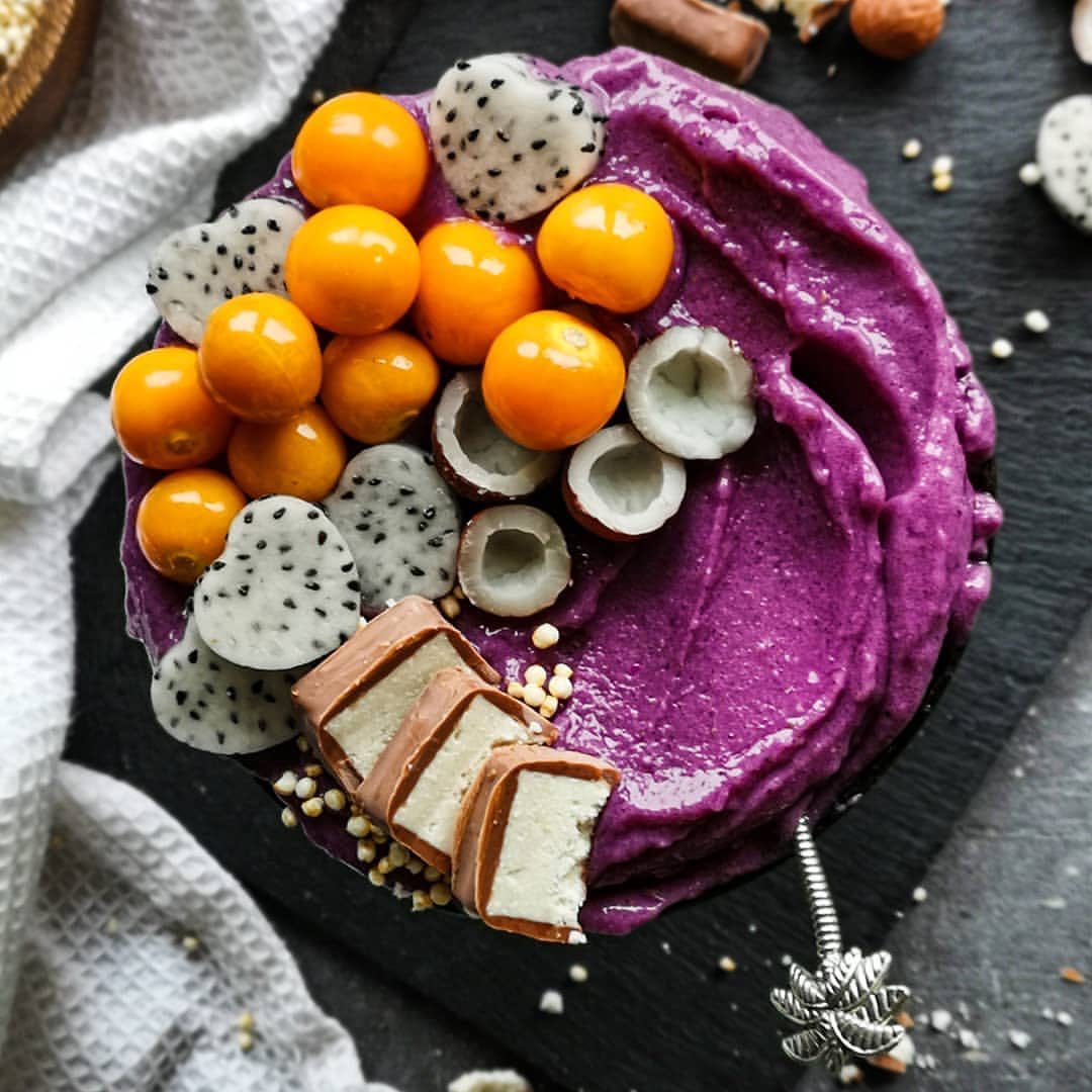 Tropical Smoothie Bowl with Frozen Fruits