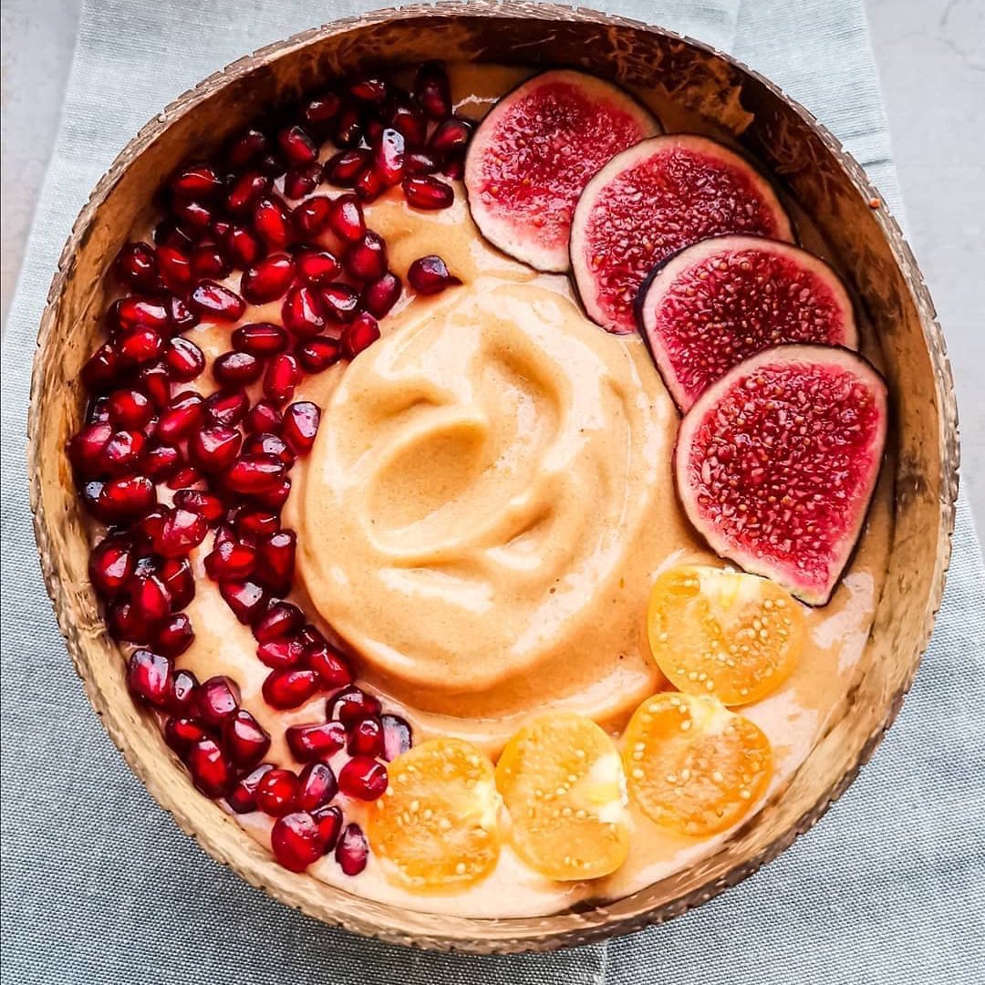 Refreshing Banana Persimmon Smoothie Bowl