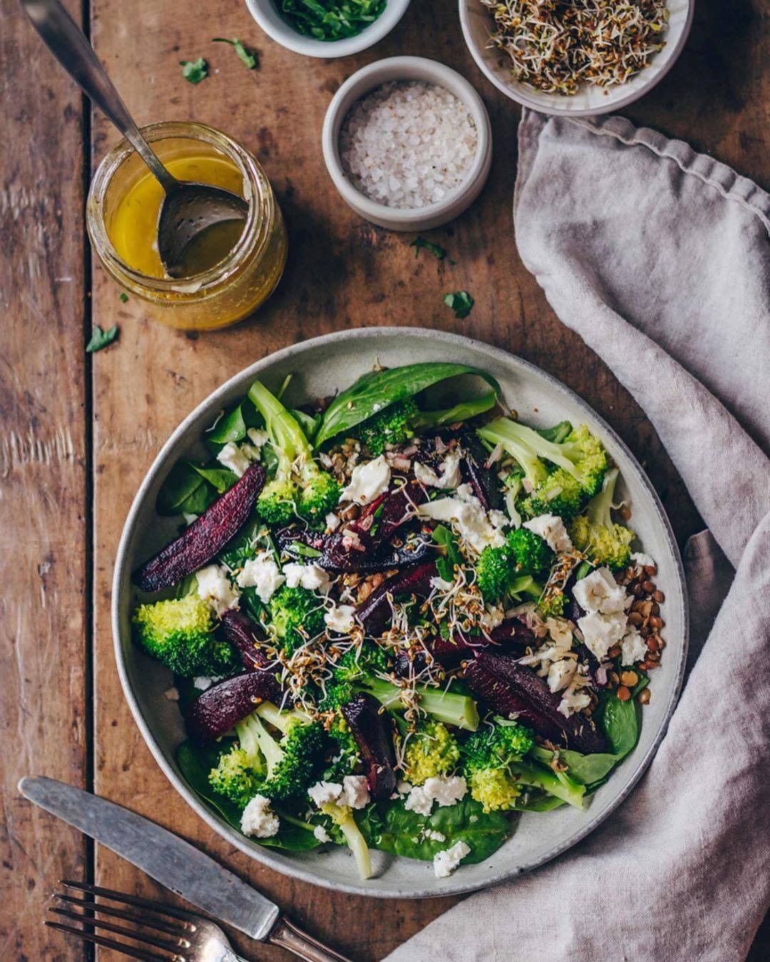Beetroot Salad with Lentils, Broccoli, and Spinach