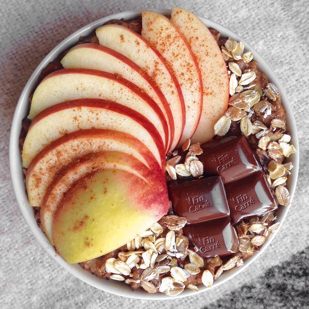Apple and Chocolate Oatmeal Breakfast