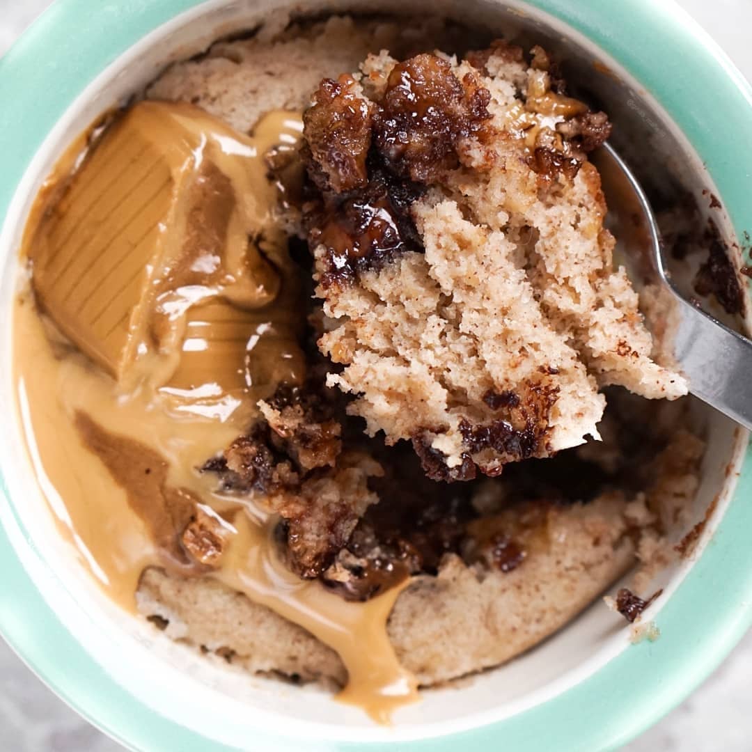 Easy Cinnamon Chocolate Mug Cake in Minutes