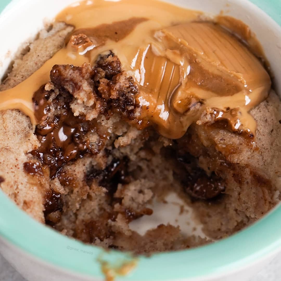 Easy Cinnamon Chocolate Mug Cake in Minutes