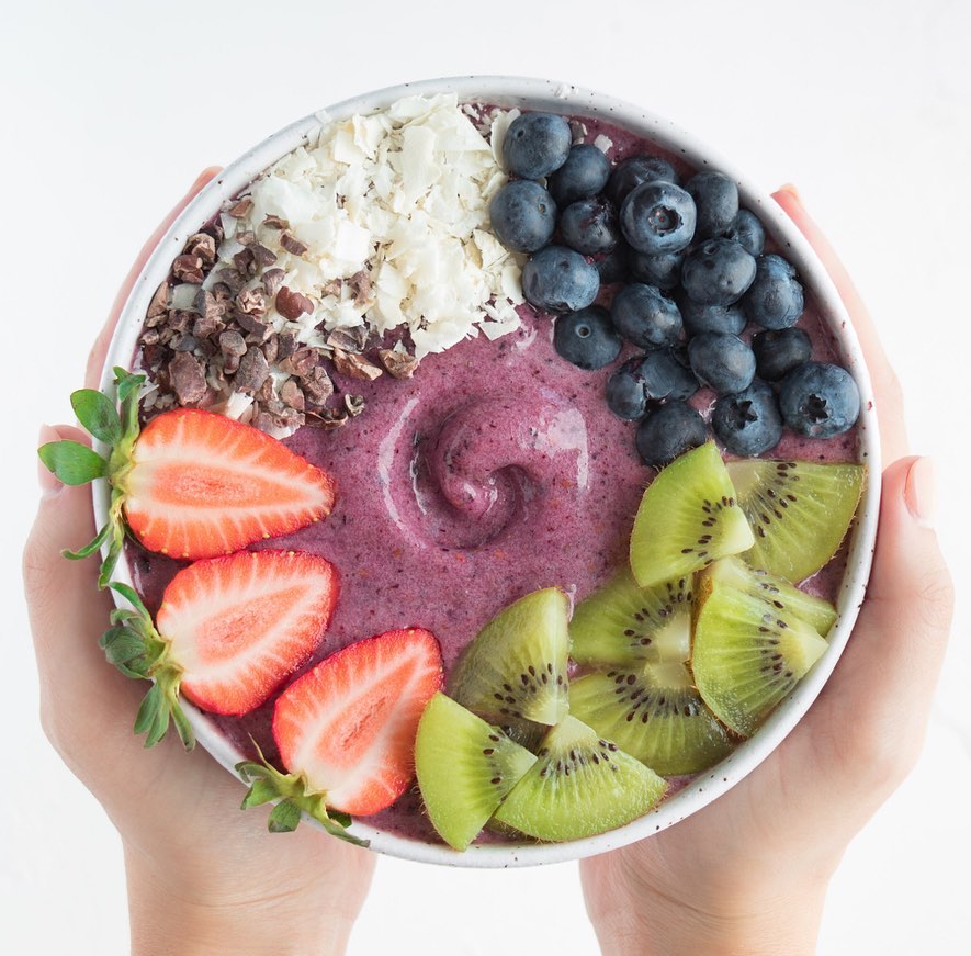 Healthy Berry Smoothie Bowl