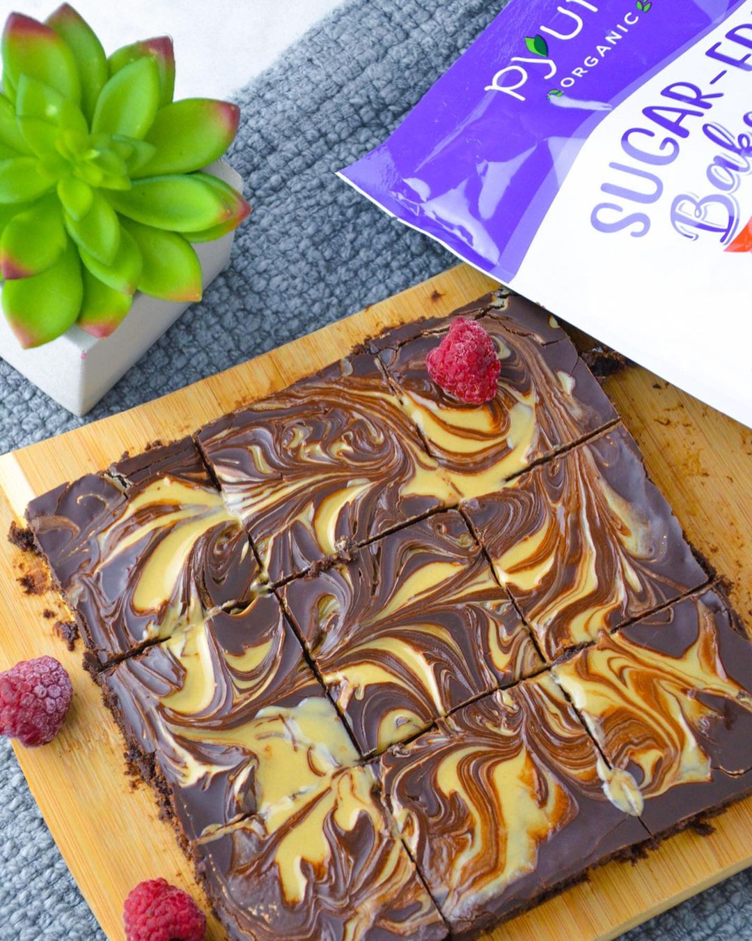 Vegan Gooey Fudge Brownies with Swirl