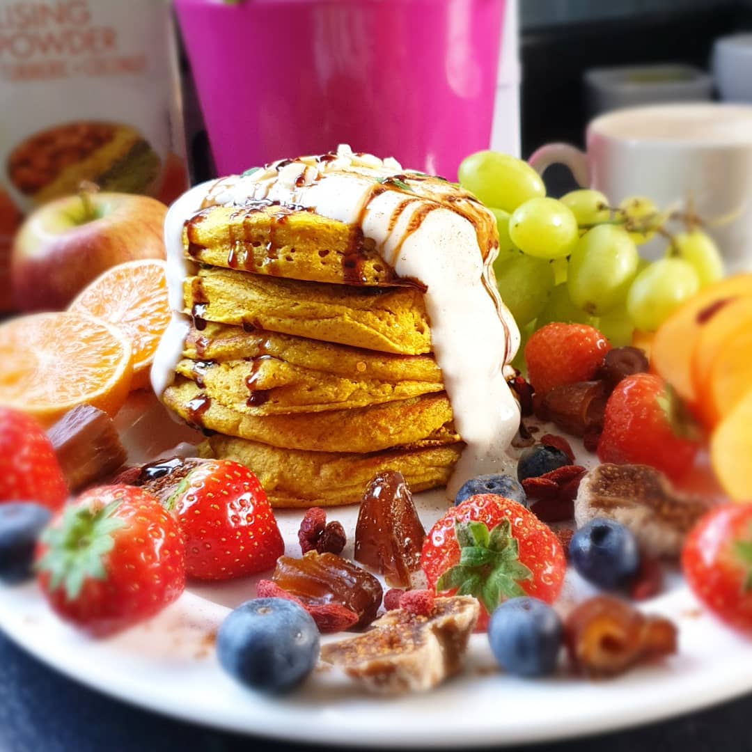 Vegan Turmeric Pancakes with Yoghurt Topping