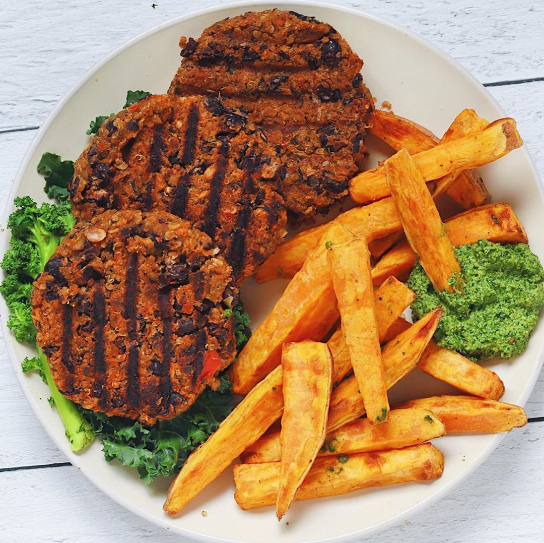 Easy Vegan Black Bean Sliders