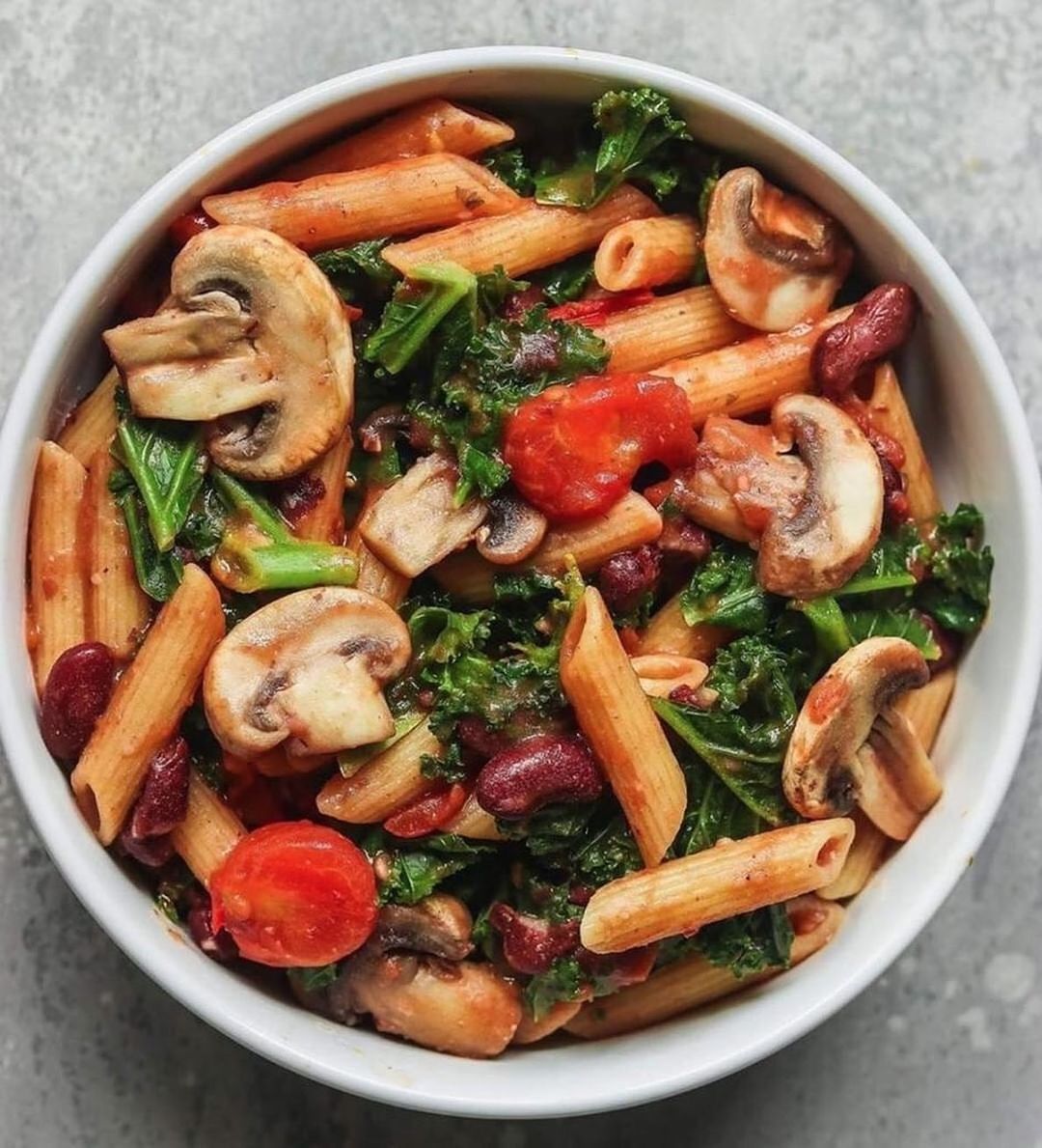 Creamy Tomato Pasta with Mushrooms and Kale