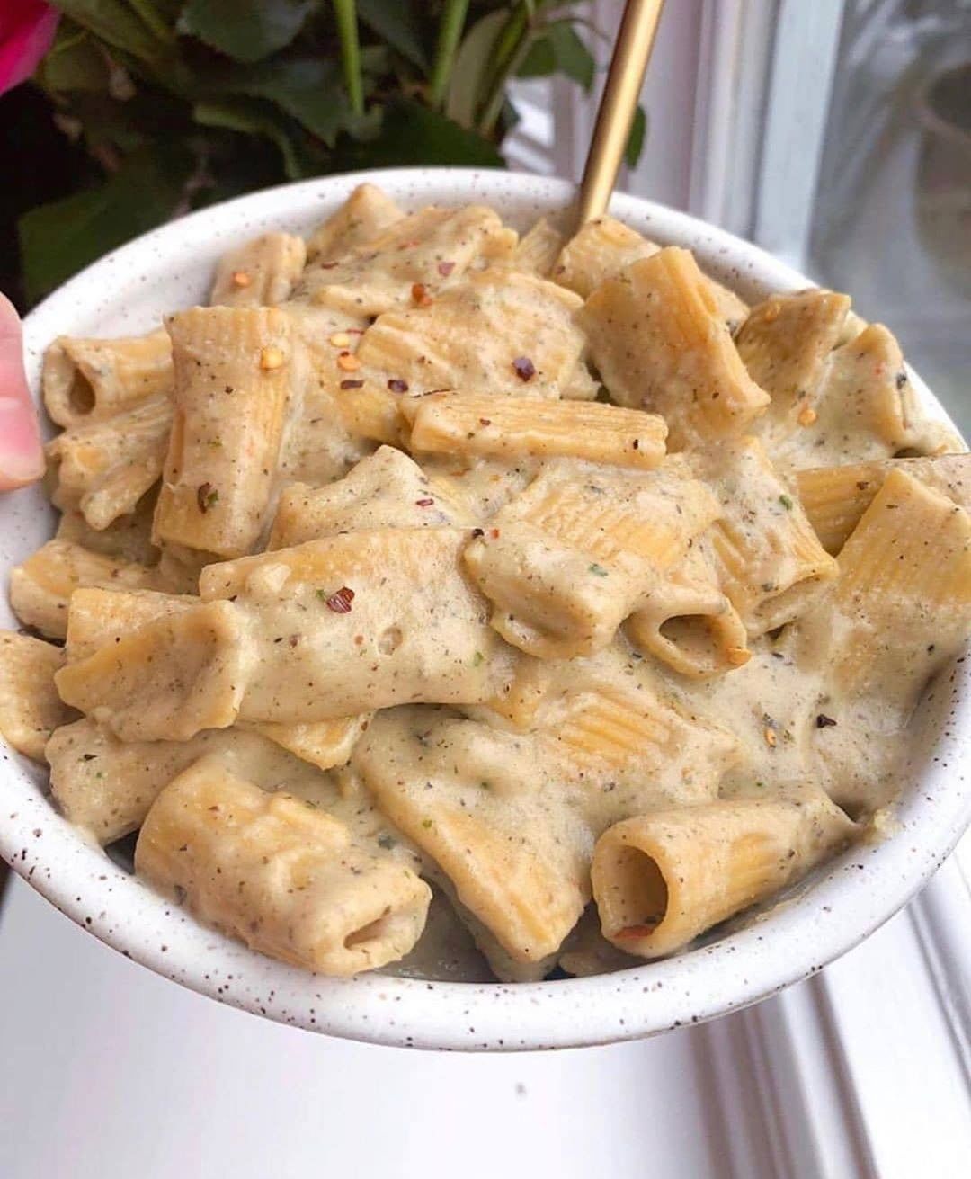 Vegan Creamy Cauliflower Alfredo Sauce