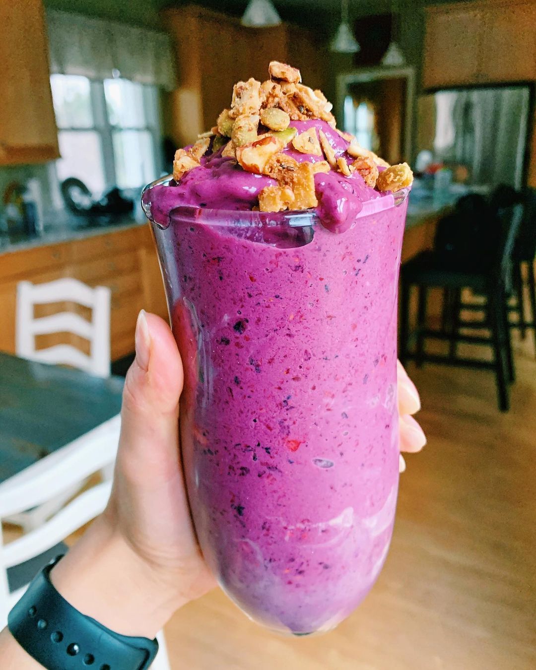 Healthy Chocolate Berry Protein Smoothie
