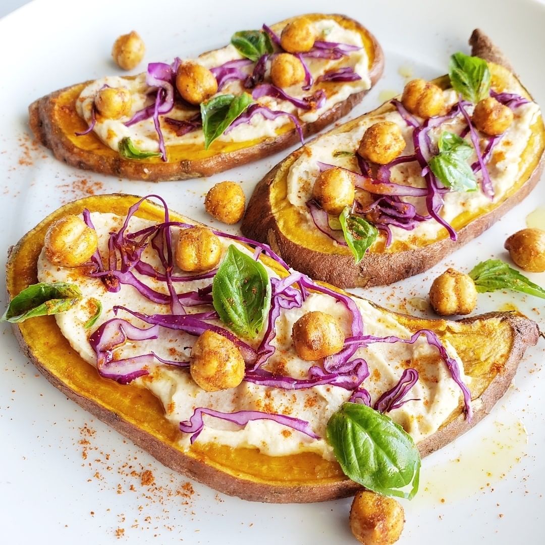 Sweet Potato Toast with Hummus, Red Cabbage and Basil