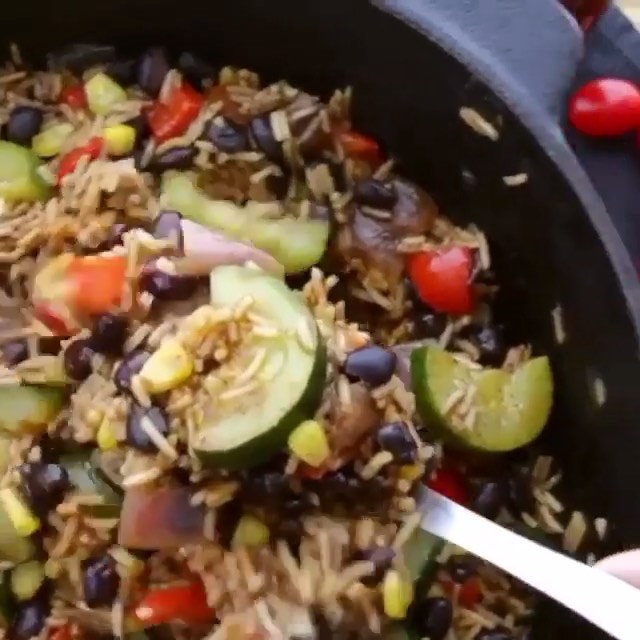 One-Pot Vegan Burrito Bowl