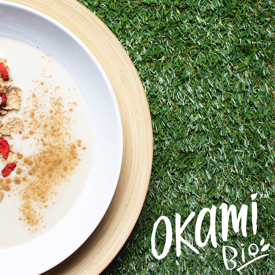 Pomegranate Protein Strawberry Smoothie Bowl