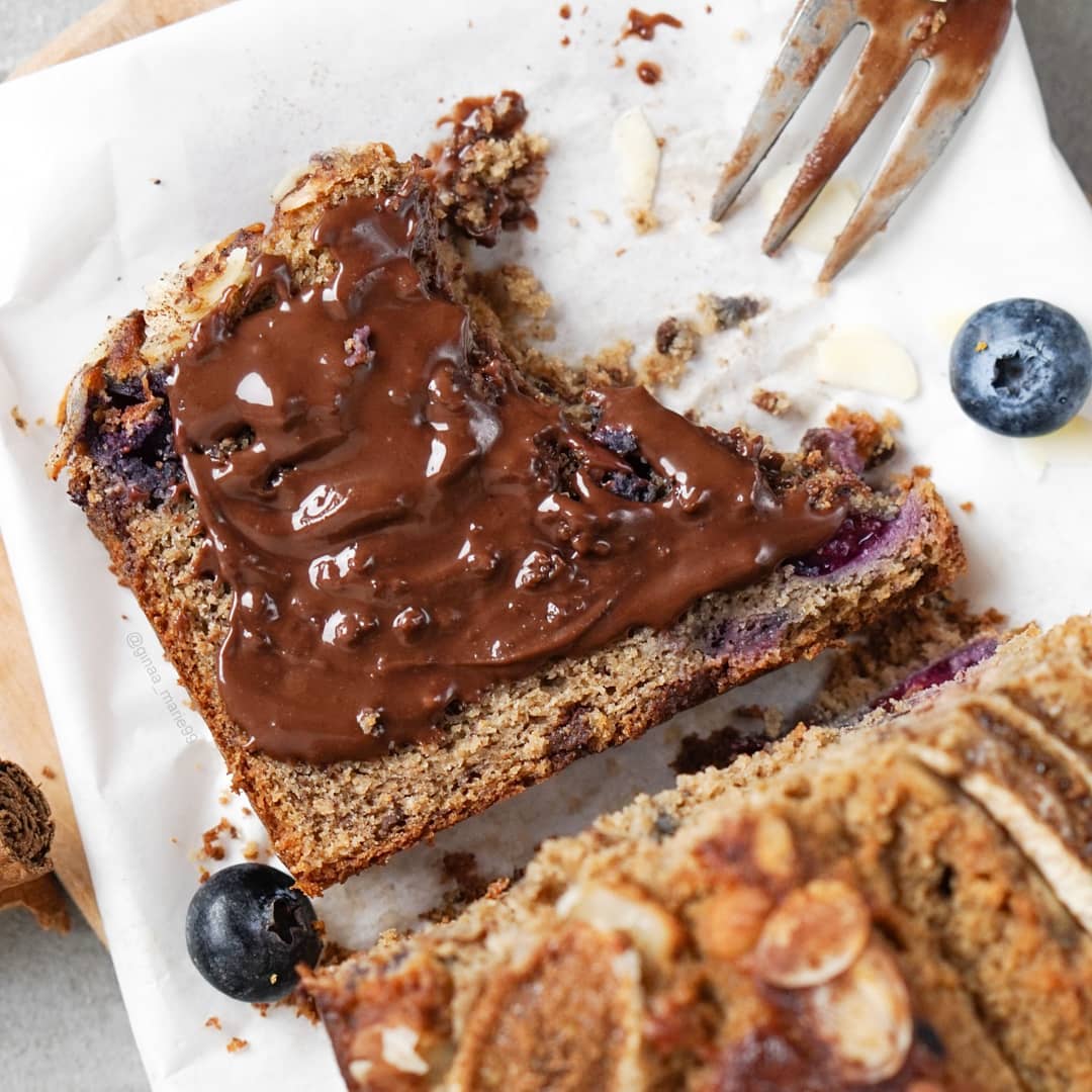 Healthy Blueberry Chocolate Chip Banana Bread