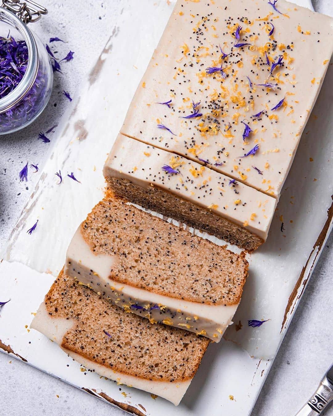 Vegan Lemon Poppyseed Cake