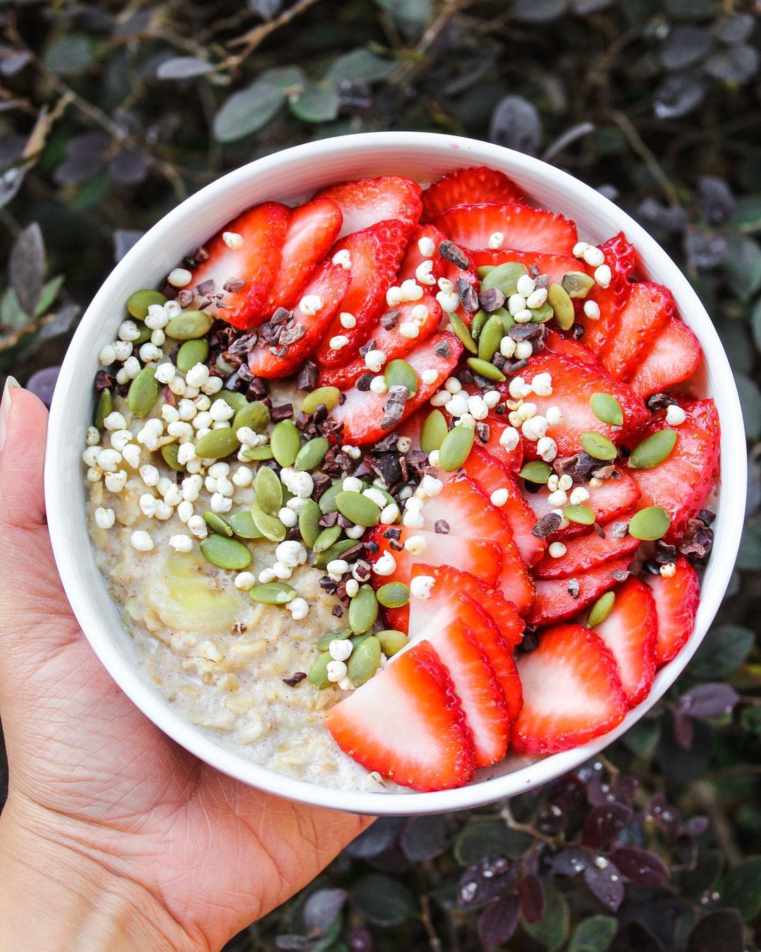 Cardamom Oats Bowl with Fresh Toppings