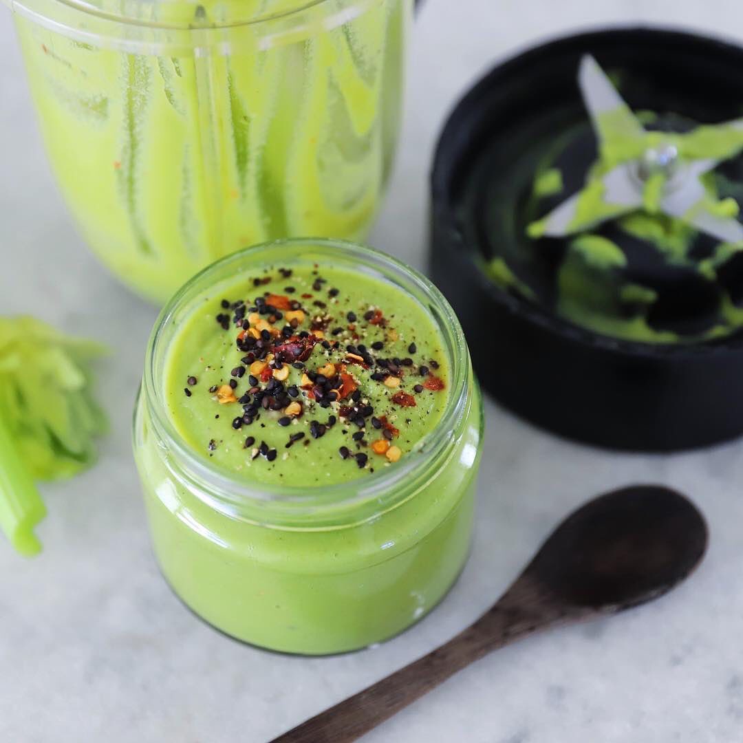 Greeny Girl Dip with Chickpeas and Zucchini