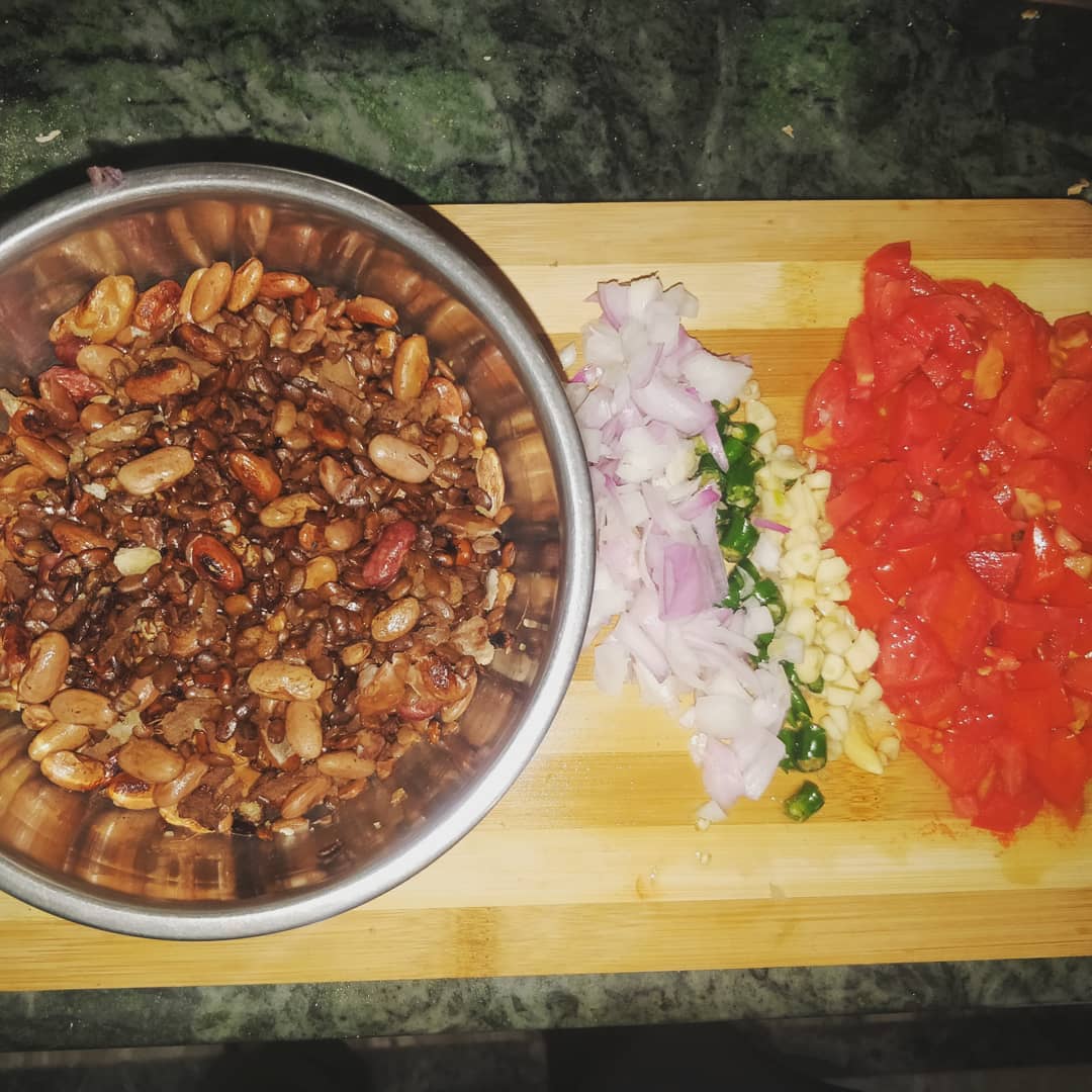 Rajma and Gahat Dal with Rice and Chutney