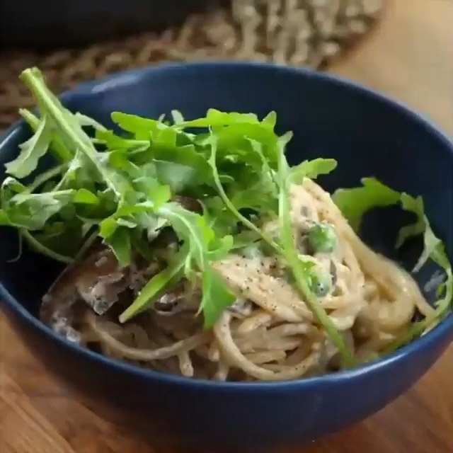 Creamy Vegan Carbonara with Mushrooms