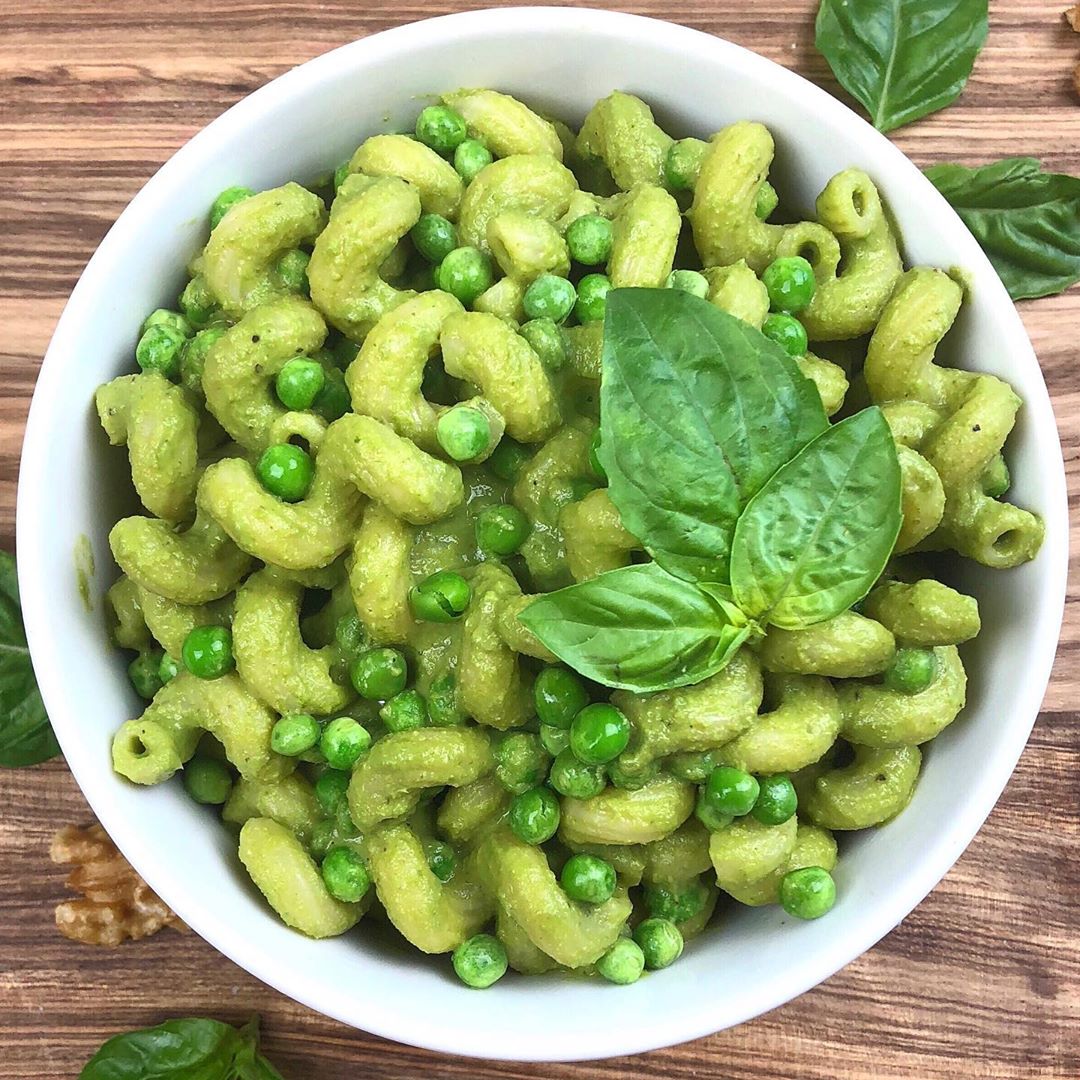 Vegan Pesto Pea Pasta Dish