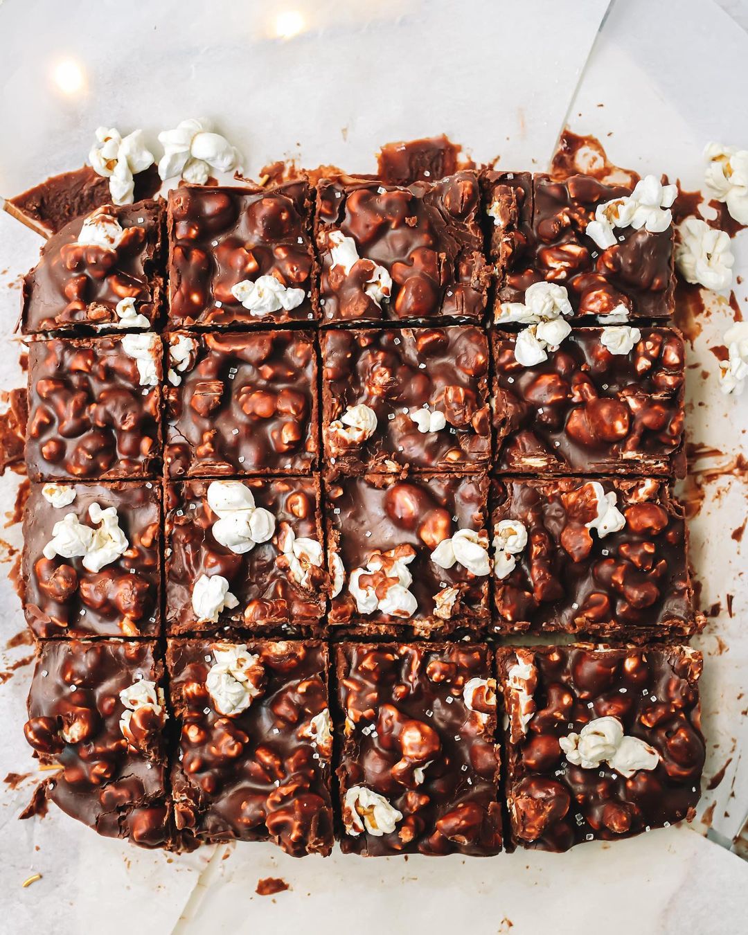 Vegan Peppermint Popcorn Fudge