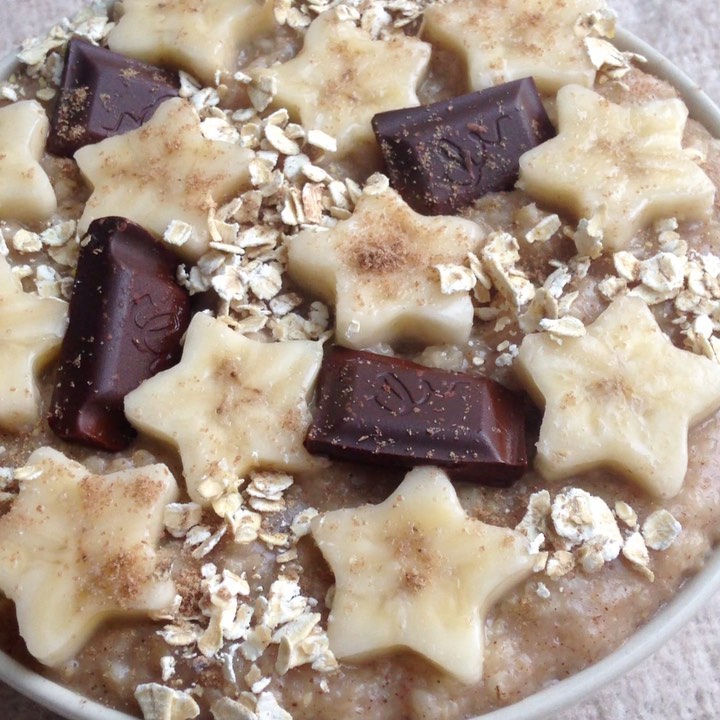 Banana Stars and Chocolate Oatmeal