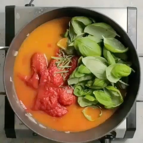 Vegan Tomato Soup