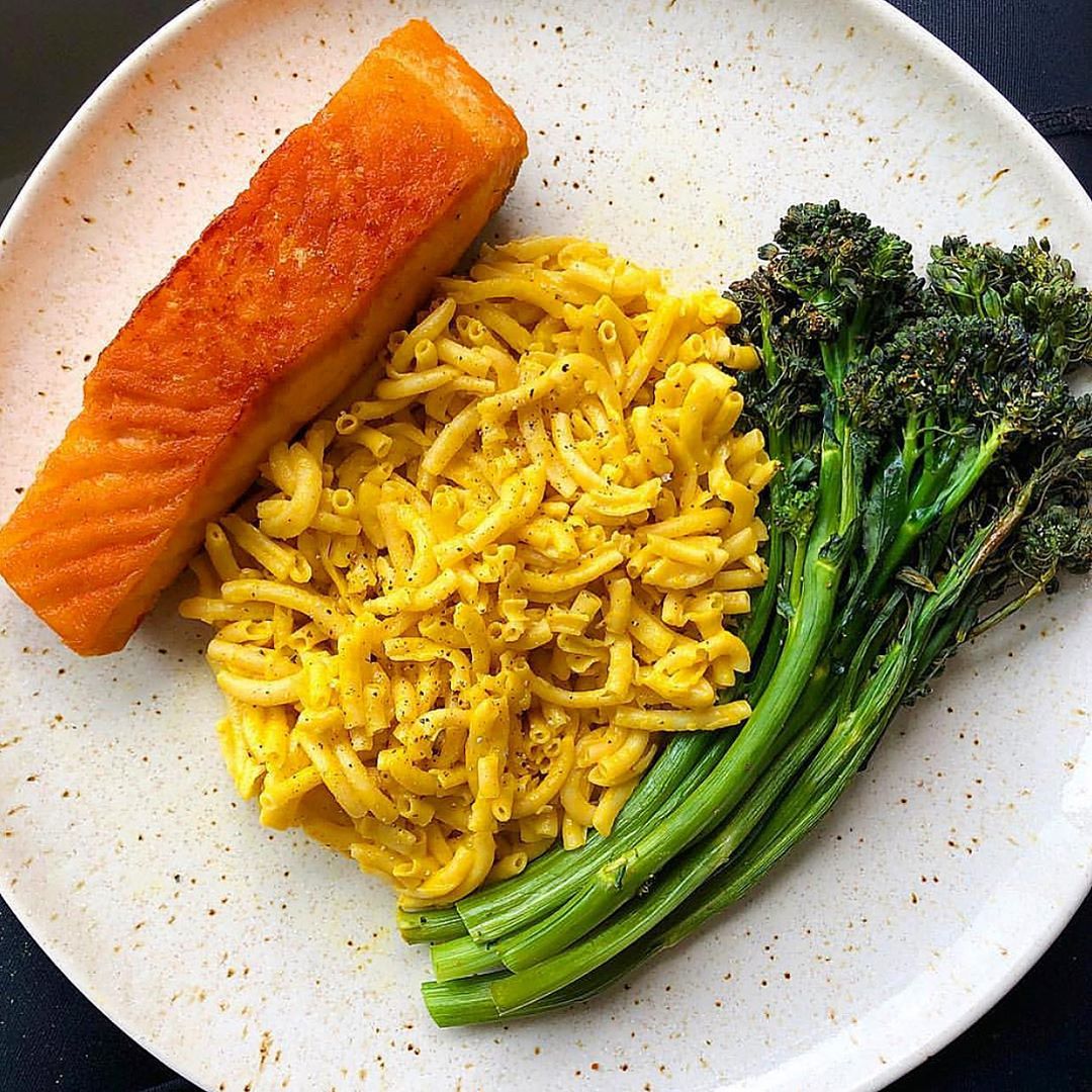 Quick Salmon with Butternut Mac and Cheese