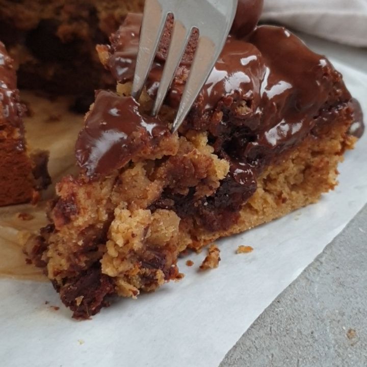 Vanilla Cake with Chocolate Chunks and Brownie Bites