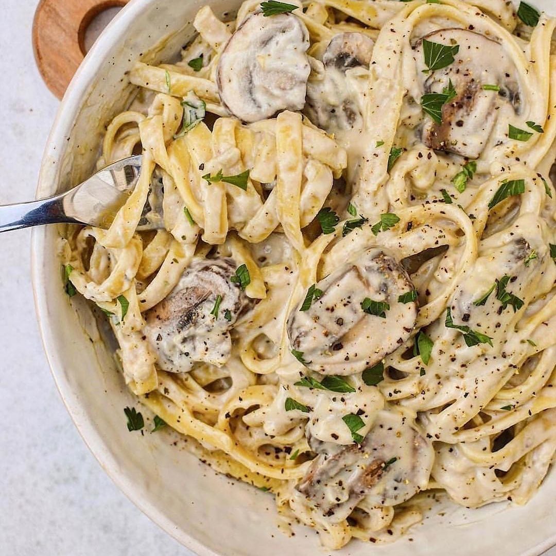 Creamy Vegan Fettuccine Alfredo
