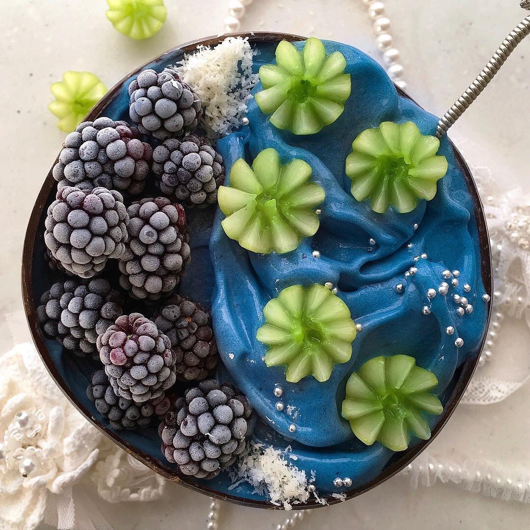 Blue Spirulina Banana Nicecream Bowl