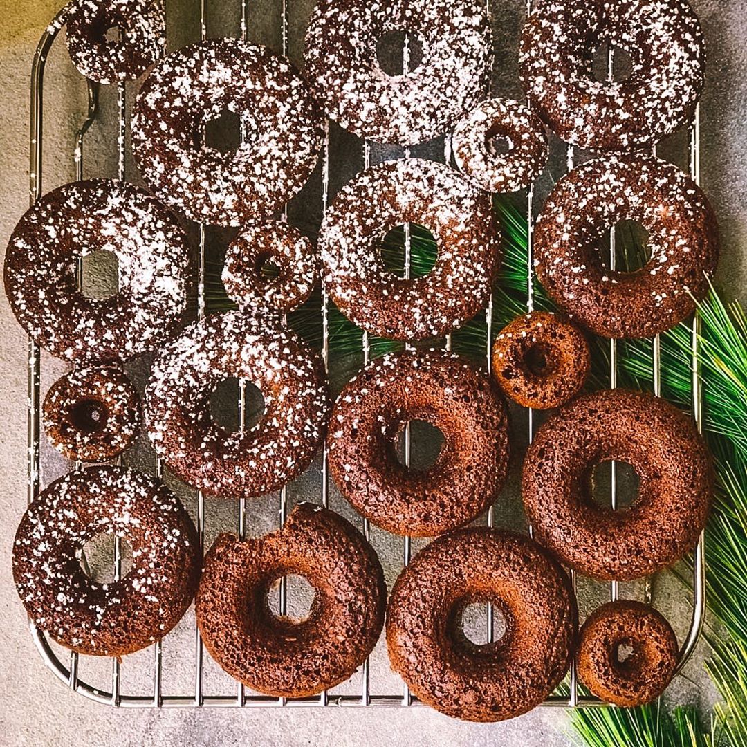 Baked Vegan Gingerbread Donuts Treat