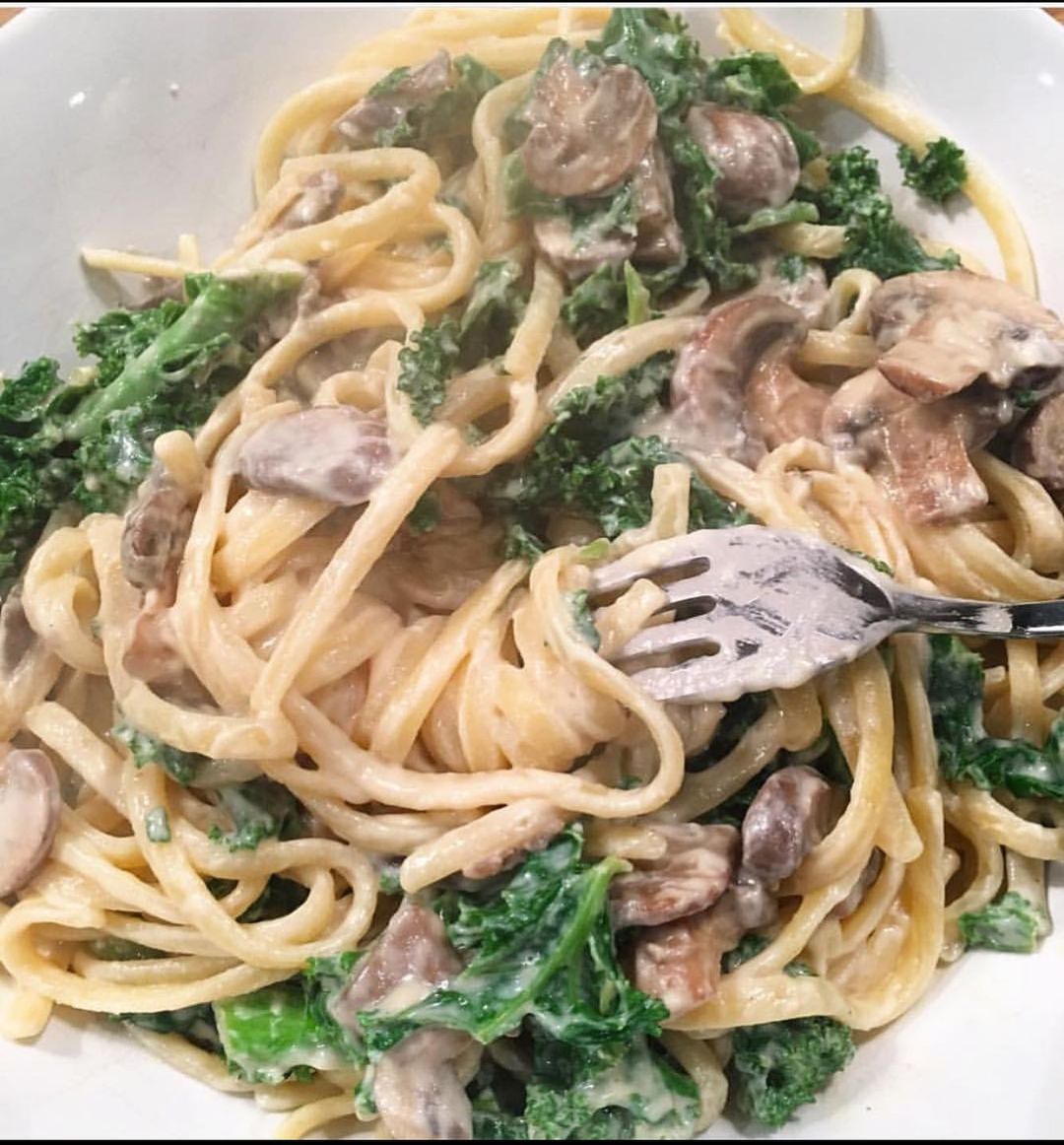 Smoky Mushroom and Kale Carbonara