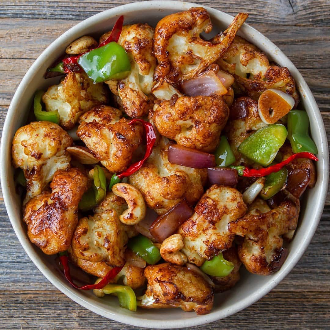 Vegan Kung Pao Cauliflower with Cashews and Peppers