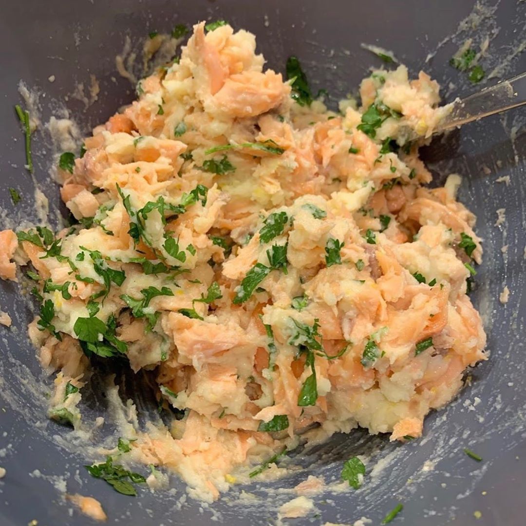 Homemade Salmon Fishcakes for Babies