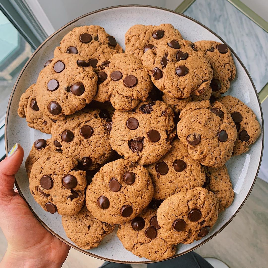 Vegan Chocolate Chip Cookies