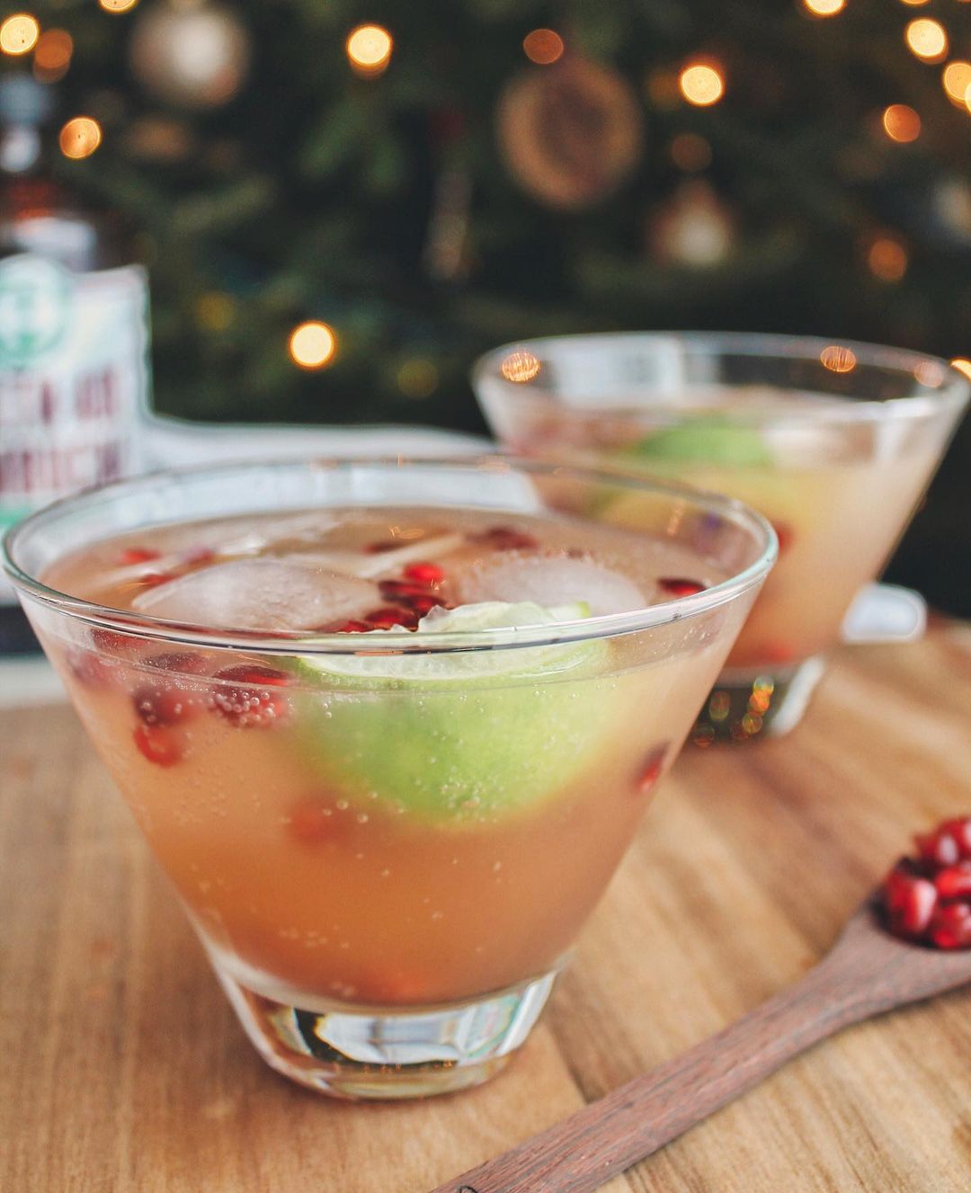 Festive Non-Alcoholic Kombucha Spritzer Mocktail