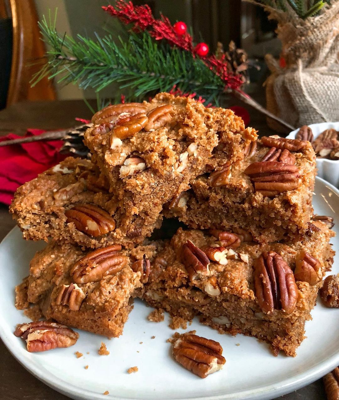 Butter Pecan Cookie Bars Paleo Style