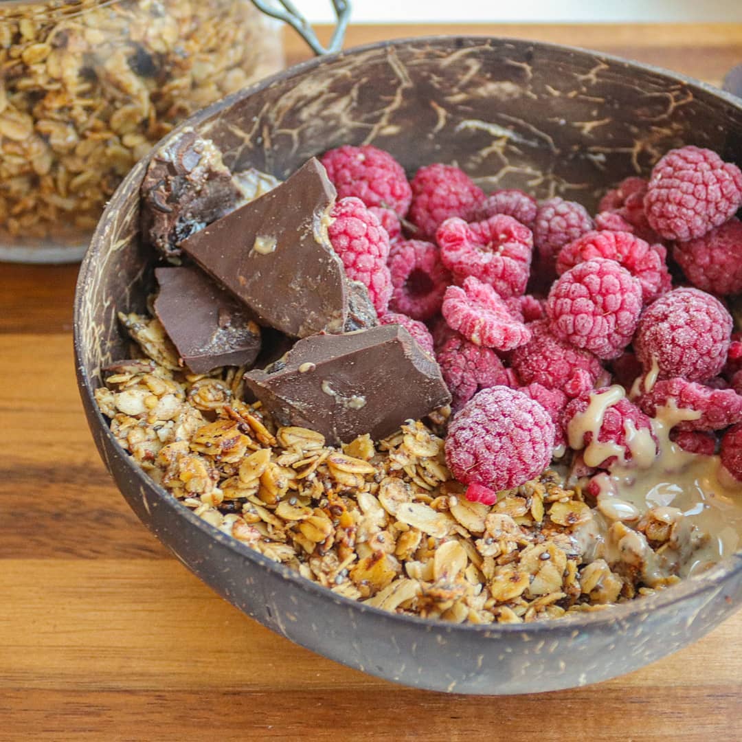 Homemade Granola with Saffron and Add Ins